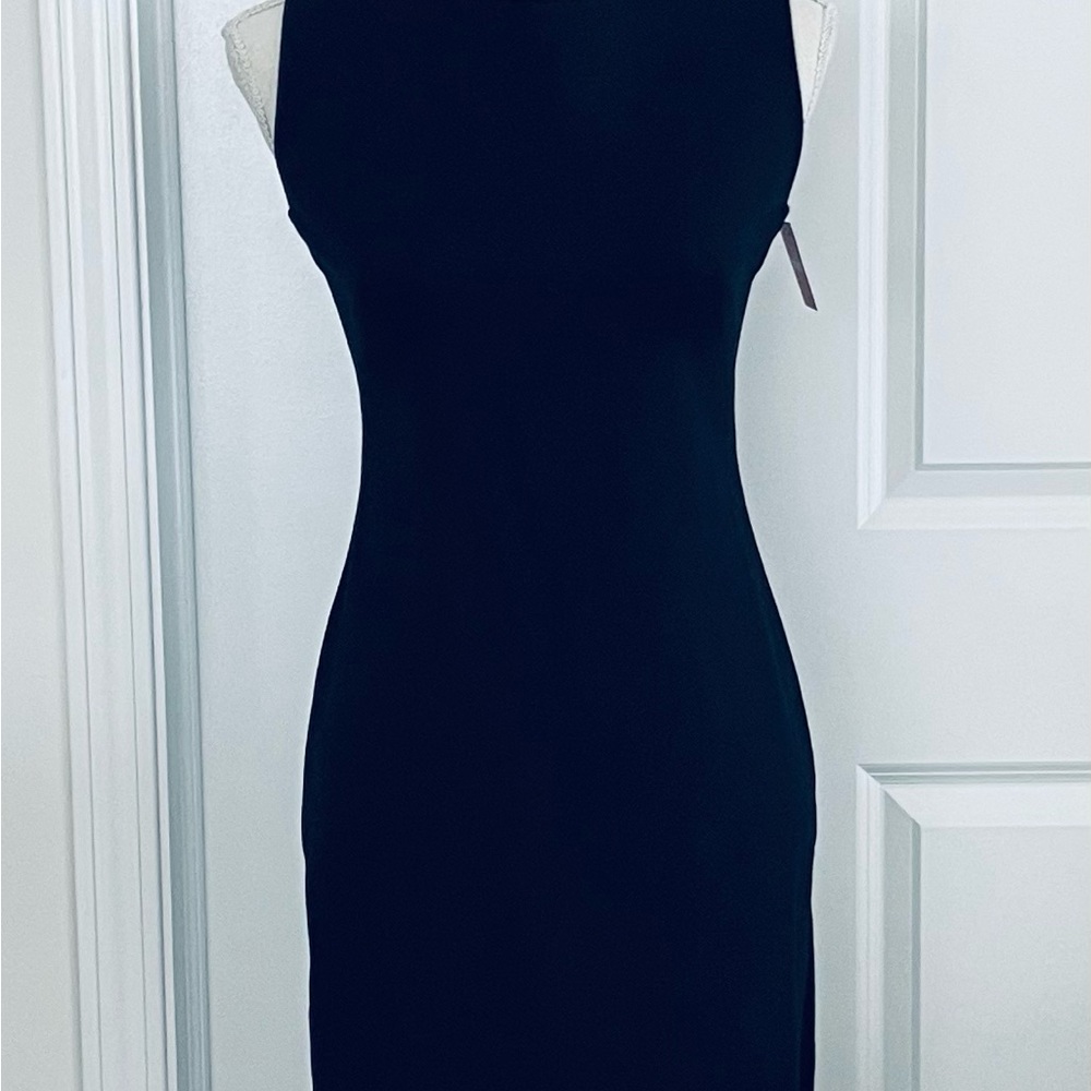 SPANX "PERFECT FITTED DRESS" CLASSIC BLACK SHEATH DRESS - XS- TAGS ON - Picture 2 of 9